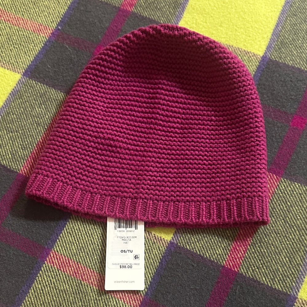 Eileen Fisher Cozy Knit Beanie in Rich Pink NWT Cashmere
